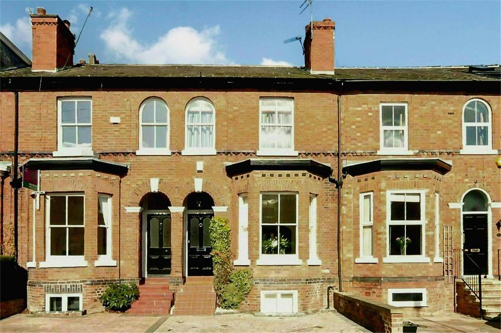 Ashley Road, Hale 3 bed terraced house £2,400 pcm (£554 pw)