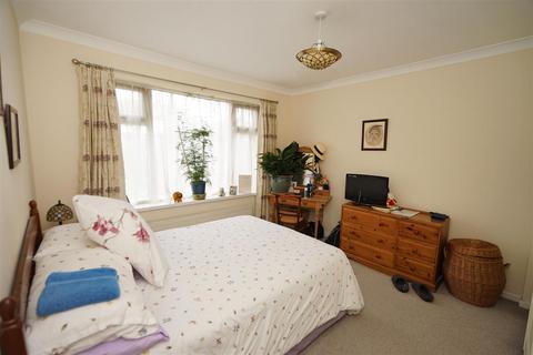 21 Stanley Grove, Horwich, Bolton, BL6 6HB