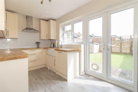 14 Lychpole Walk, Goring By Sea, Worthing, BN12 6NN