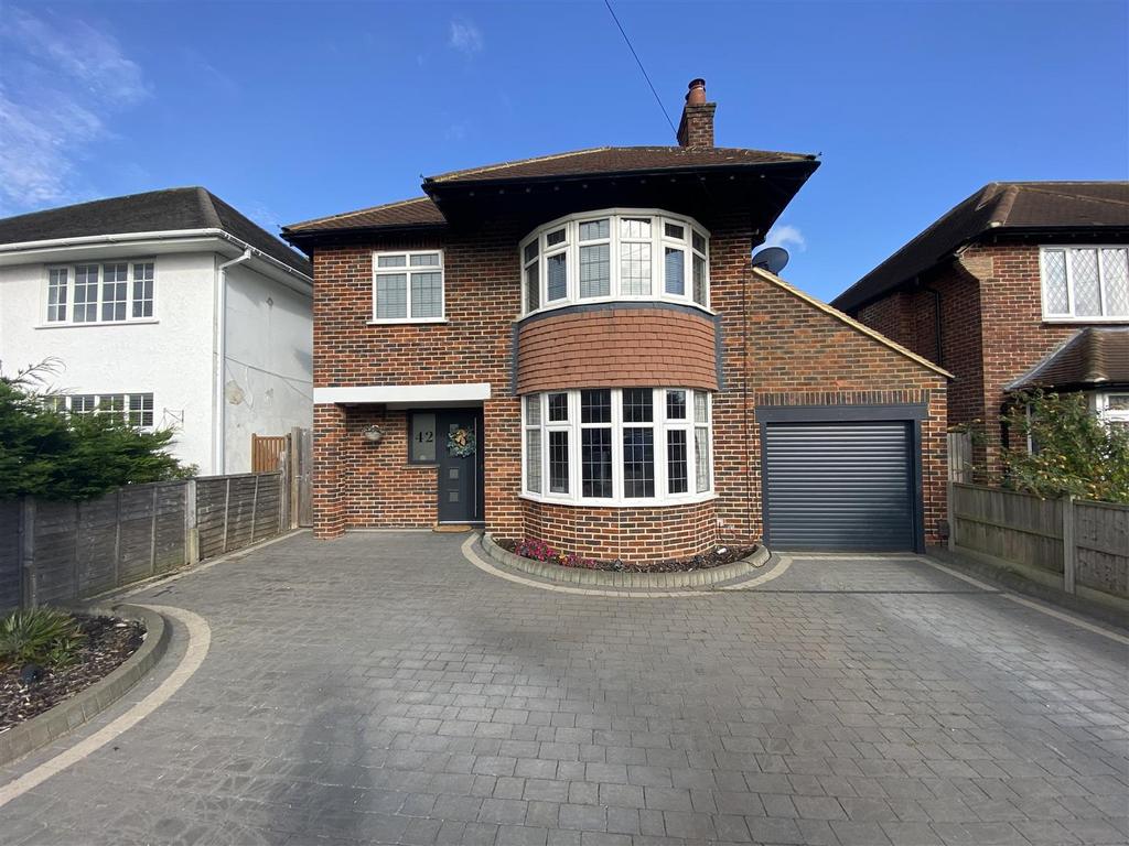 Offington Drive, Worthing 4 bed detached house for sale £750,000