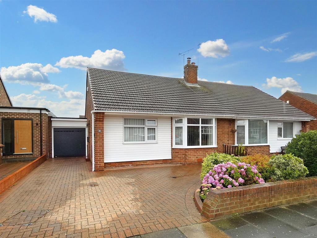 Tilbury Grove, Marden Farm 2 bed bungalow for sale £299,950