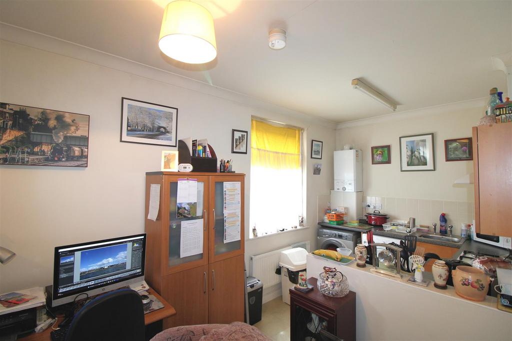 Lounge kitchen area