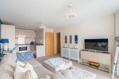 2 bedroom flat for sale - Newfoundland Way, Portishead