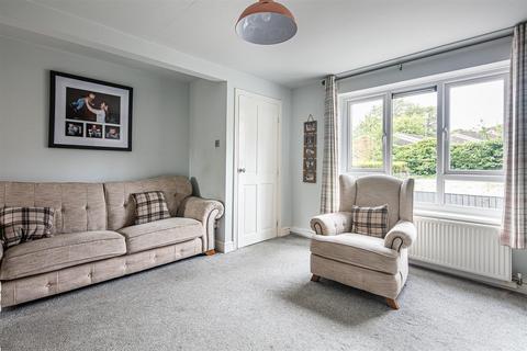 86 Abbey Brook Drive, Sheffield, S8 7UT