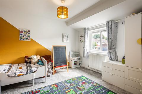 86 Abbey Brook Drive, Sheffield, S8 7UT