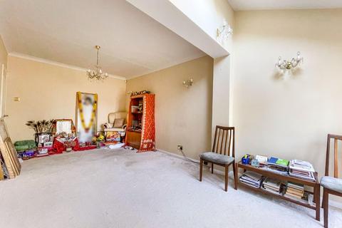 47 Maidavale Crescent, Coventry, CV3 6GB