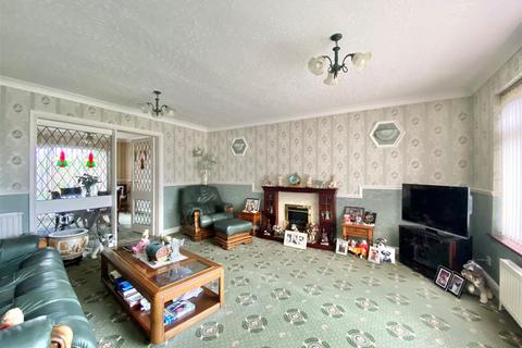 3 bedroom detached house for sale, Dialstone Lane, Stockport