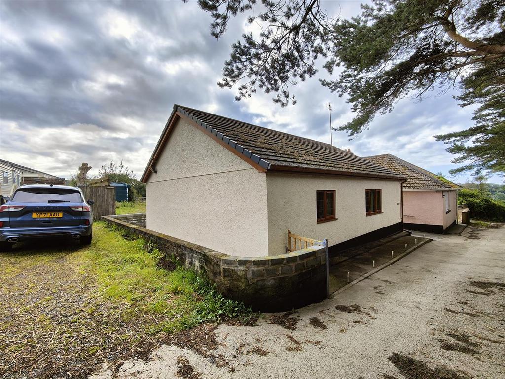 The Cottage, Rose Park Farm, LLanteg 2 bed cottage £750 pcm (£173 pw)
