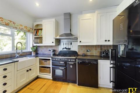 2 Hide Road, Harrow, HA1 4SF