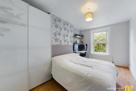 2 Hide Road, Harrow, HA1 4SF