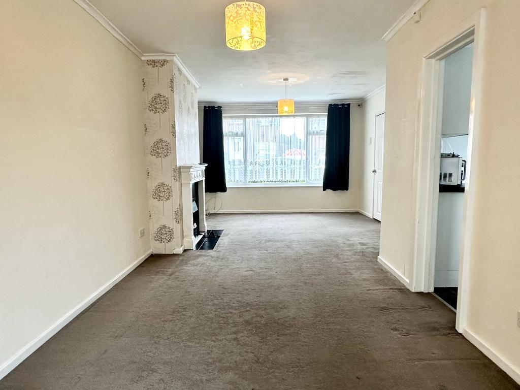 Living/dining room