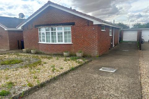 2 bedroom detached bungalow for sale - Marian Avenue, Mablethorpe
