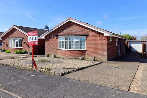 2 bedroom detached bungalow for sale, Marian Avenue, Mablethorpe