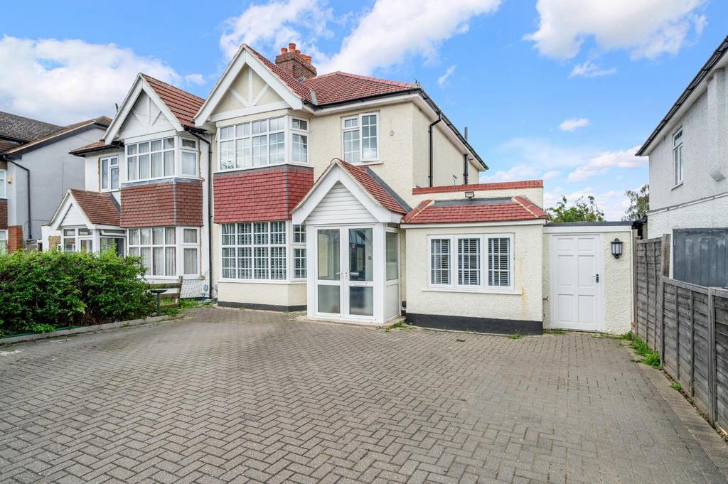 Ruxley Lane, Ewell 3 bed semidetached house for sale £650,000