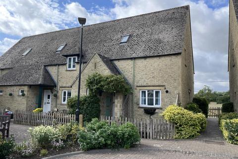 2 bedroom terraced house for sale, Broadlands Court, Bourton-On-The-Water, Cheltenham