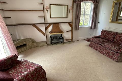 2 bedroom terraced house for sale, Broadlands Court, Bourton-On-The-Water, Cheltenham