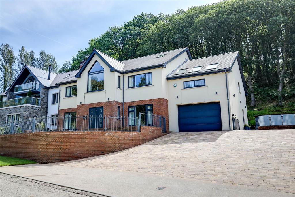 Forest Lodge Lane, Cwmavon, Port Talbot, SA13 2RX 7 bed house for sale