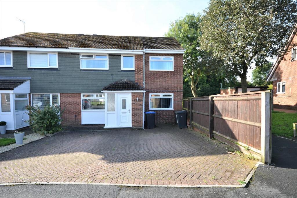 Carisbrooke Crescent, Etherley Dene... 4 bed semidetached house £185,000