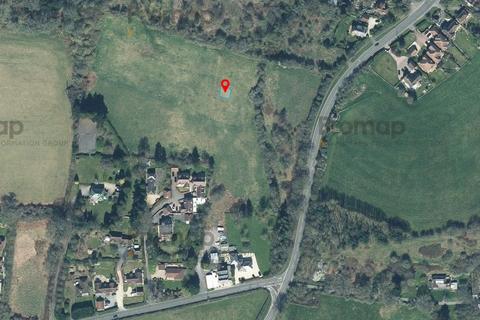 Land for sale - Andover Road, Wash Water, Newbury, Hampshire, RG20 0LS