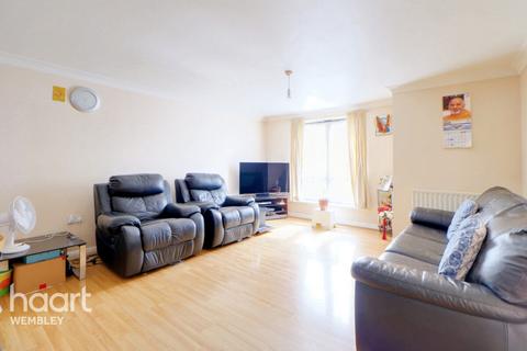2 bedroom apartment for sale - North Wembley