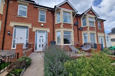 105 Dock View Road, Barry, CF63 3QQ
