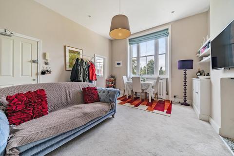 Flat D, 72 Wimbledon Park Road, London, SW18 5SH