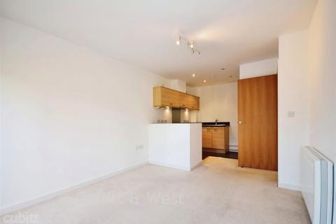 undefined, Admiralty Road, Portsmouth, Hampshire