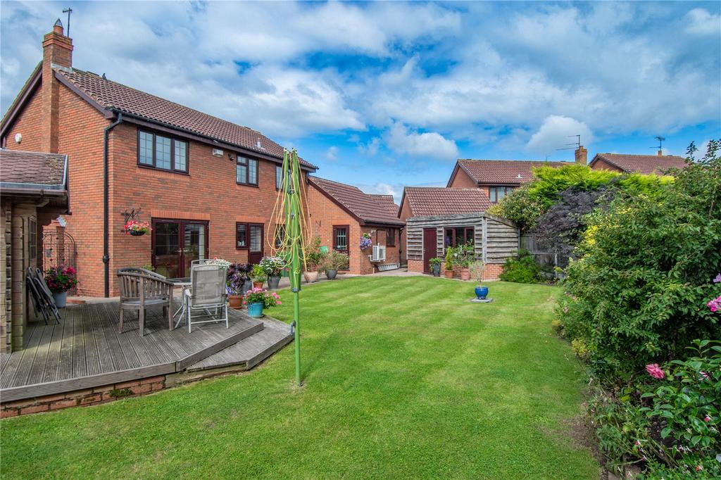 Oasthouse Close, Stoke Heath, Bromsgrove, Worcestershire, B60 4 bed