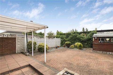 4 Brook Close, Stanwell, Staines-upon-thames, TW19 7AW