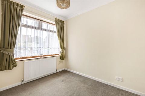4 Brook Close, Stanwell, Staines-upon-thames, TW19 7AW
