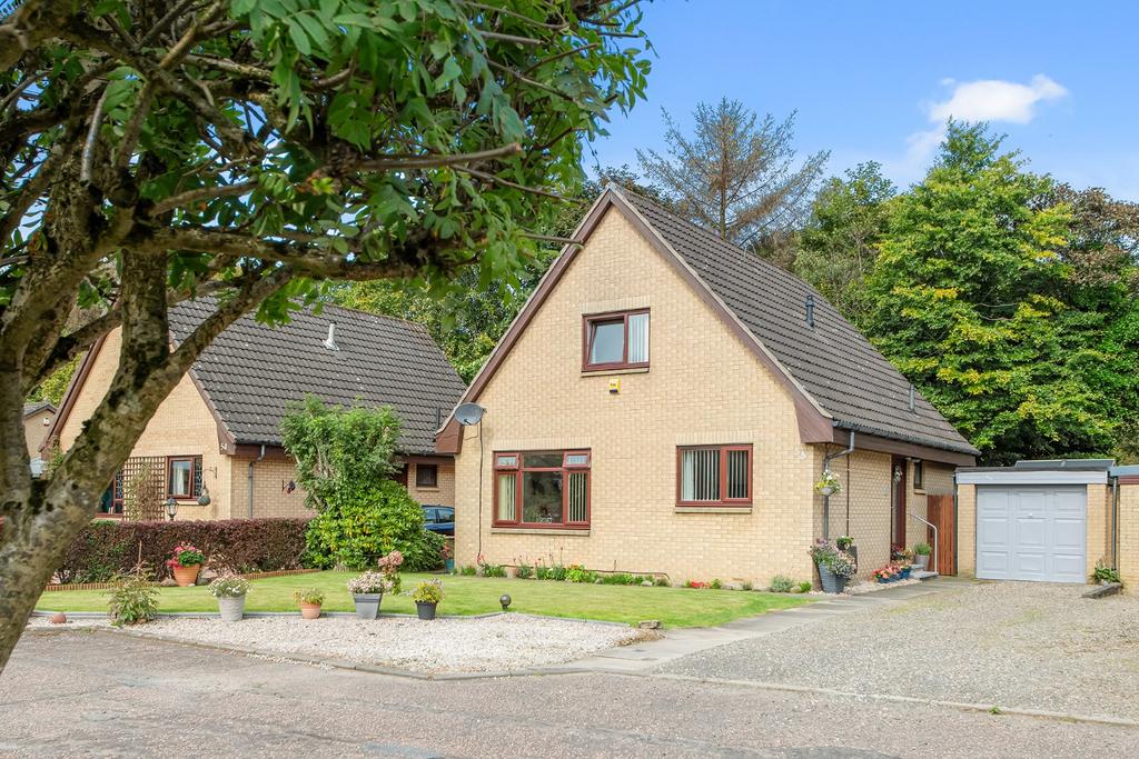 Kirkfield West, Livingston, EH54 4 bed detached house £285,000