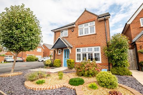 4 bedroom detached house for sale, Yew Gardens, Westby, FY4