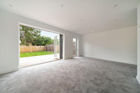 3 bedroom end of terrace house for sale, Bramshaw Close, Winchester, SO22