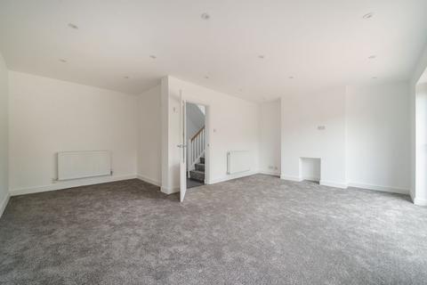 18 Bramshaw Close, Harestock, Winchester, SO22 6LT