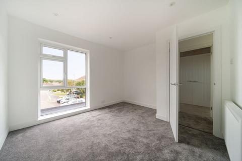 18 Bramshaw Close, Harestock, Winchester, SO22 6LT