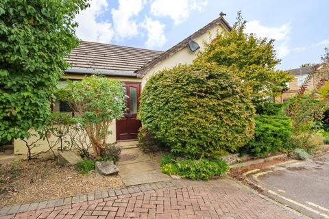 2 bedroom bungalow for sale, Hollow Close, Guildford, GU2
