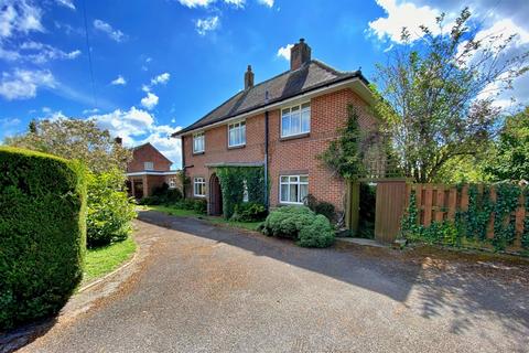 3 bedroom detached house to rent, Wareham