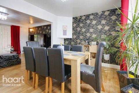 142 Sandringham Road, Doncaster, DN2 5JB