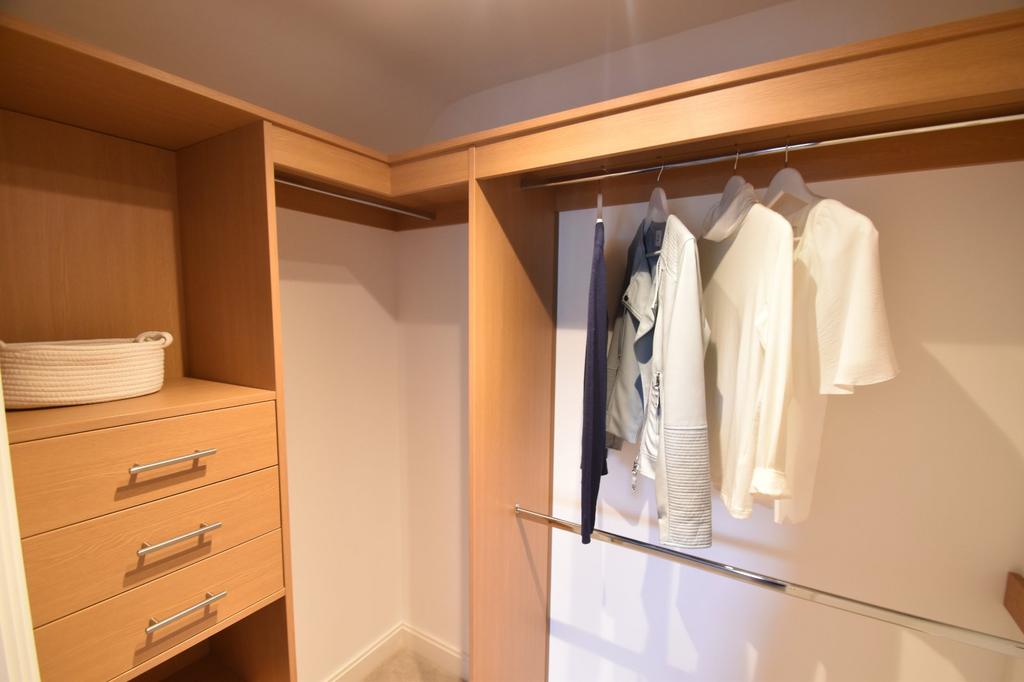 Walk In Wardrobe