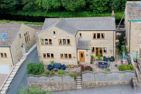 27 Warehouse Hill Road, Marsden, Huddersfield, HD7 6AB