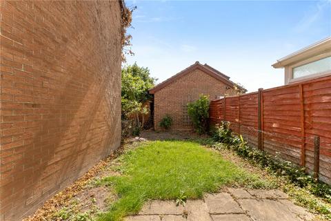 109 Speedwell Close, Cambridge, CB1 9YS