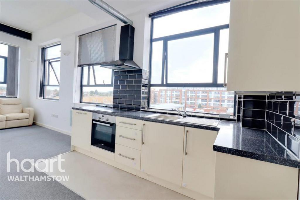 Prestige House, Walthamstow 1 bed flat to rent £1,250 pcm (£288 pw)
