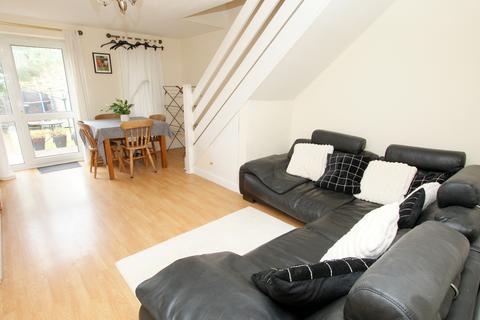 2 bedroom terraced house to rent, 23 Penrith Road Cheltenham GL51 3QB