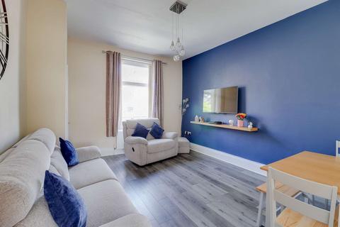 3 bedroom terraced house for sale, Syringa Street, Huddersfield HD1 4PS