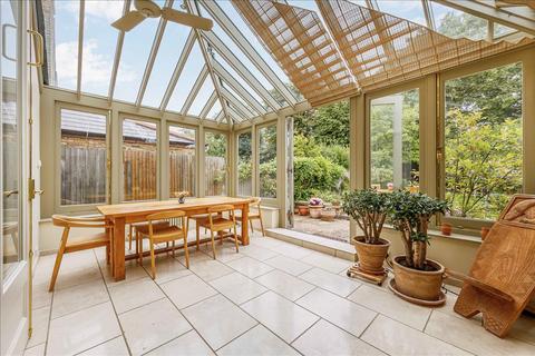33 Netheravon Road, London, W4 2NA