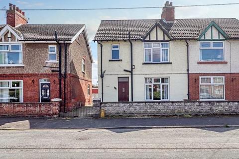 3 bedroom semi-detached house for sale - Cemetery Road, Winterton, Scunthorpe, Lincolnshire, DN15 9UQ