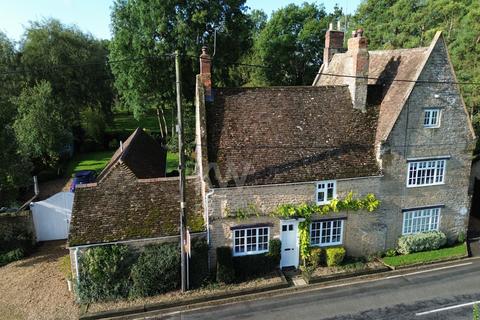 2 bedroom semi-detached house for sale, Manor  Cottage, Quinton, Northamptonshire