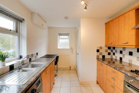 2 Shaw Close, Holywell Green, Halifax, HX4 9DS