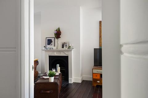 14 Enderby Street, London, SE10 9PF