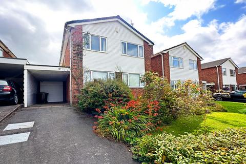 4 bedroom detached house for sale - Chantry Heath Crescent, Knowle, B93